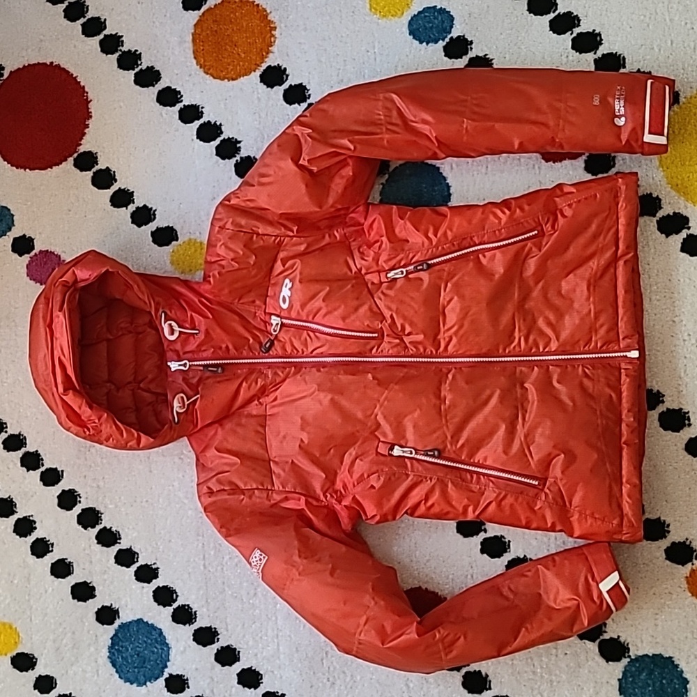 Outdoor Research (OR) women's floodlight down jacket